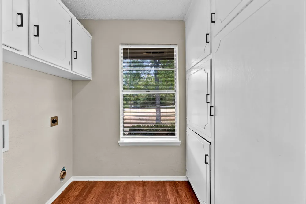 15651 Watson Drive Kemp, TX 75143
