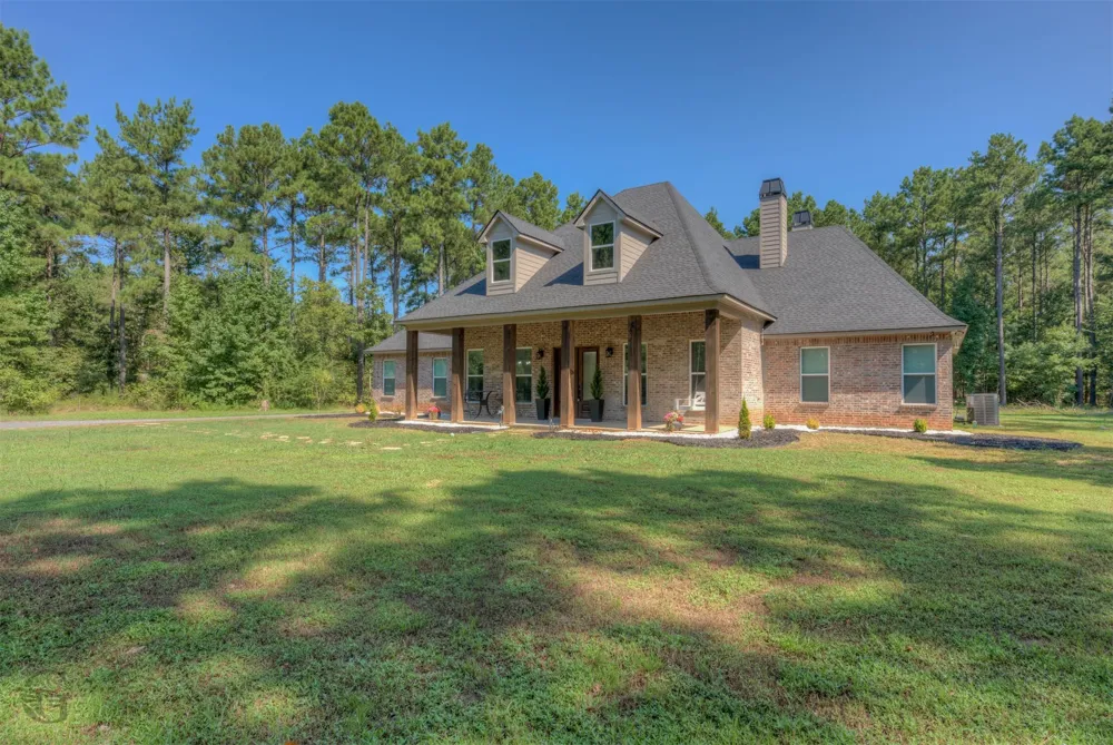 14734 Highway 157 Benton, LA 71006