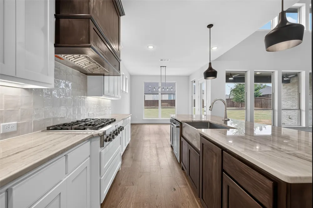 1316 Limestone Ridge Road Mansfield, TX 76063