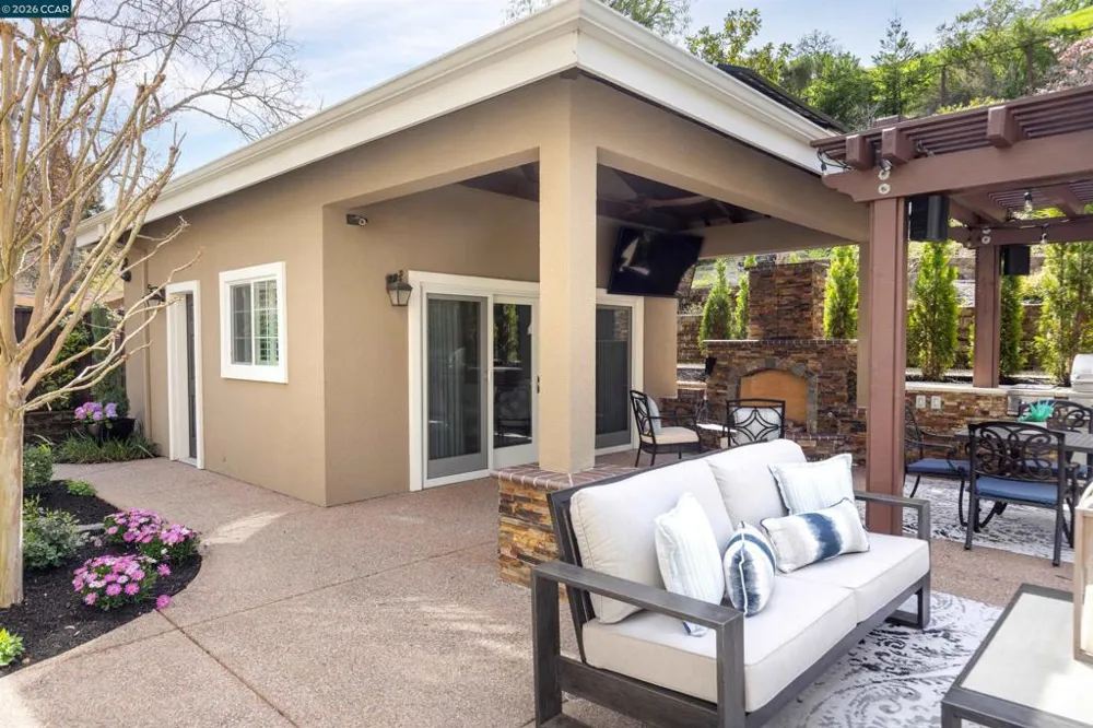 1536 Serafix Rd Alamo, CA 94507