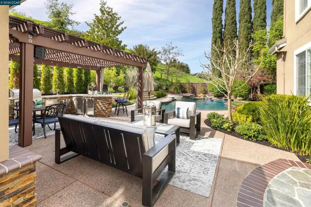 1536 Serafix Rd Alamo, CA 94507