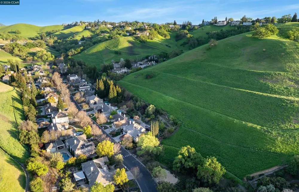 1536 Serafix Rd Alamo, CA 94507