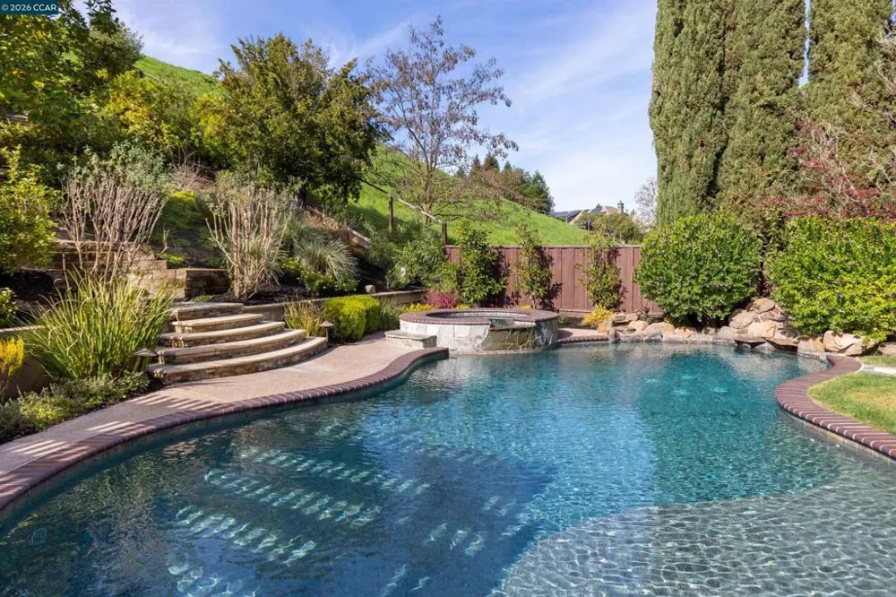 1536 Serafix Rd Alamo, CA 94507