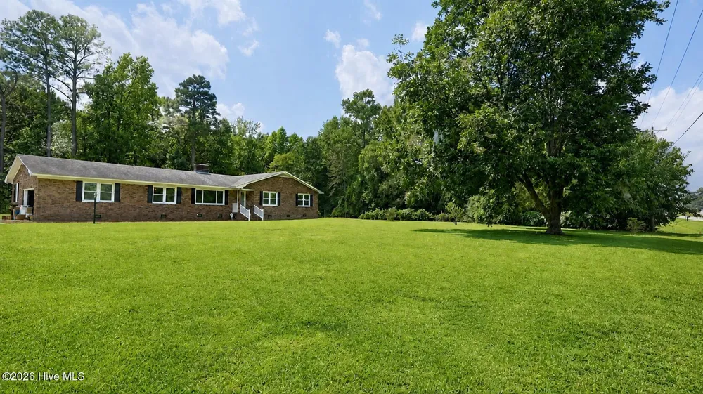 120 King Heights Boulevard Kinston, NC 28501