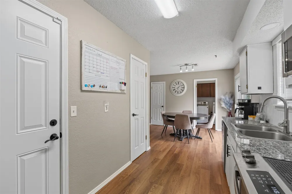 104 E Pine Court Skiatook, OK 74070