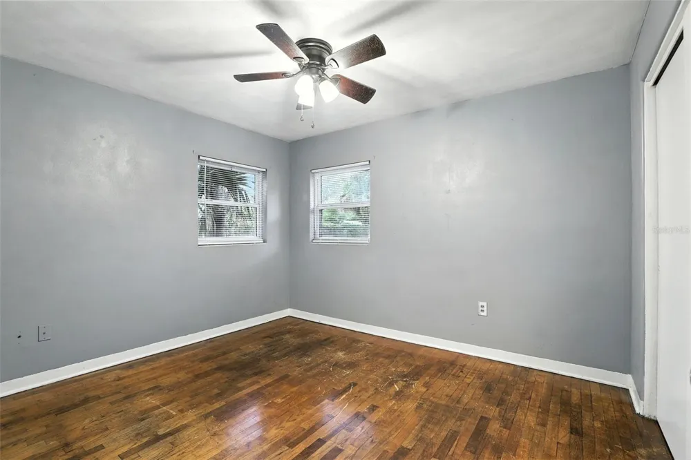 1412 E VOORHIS AVENUE Deland, FL 32724