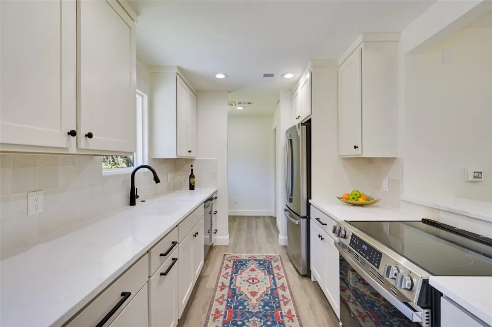 151 Star Thistle Trail Wimberley, TX 78676