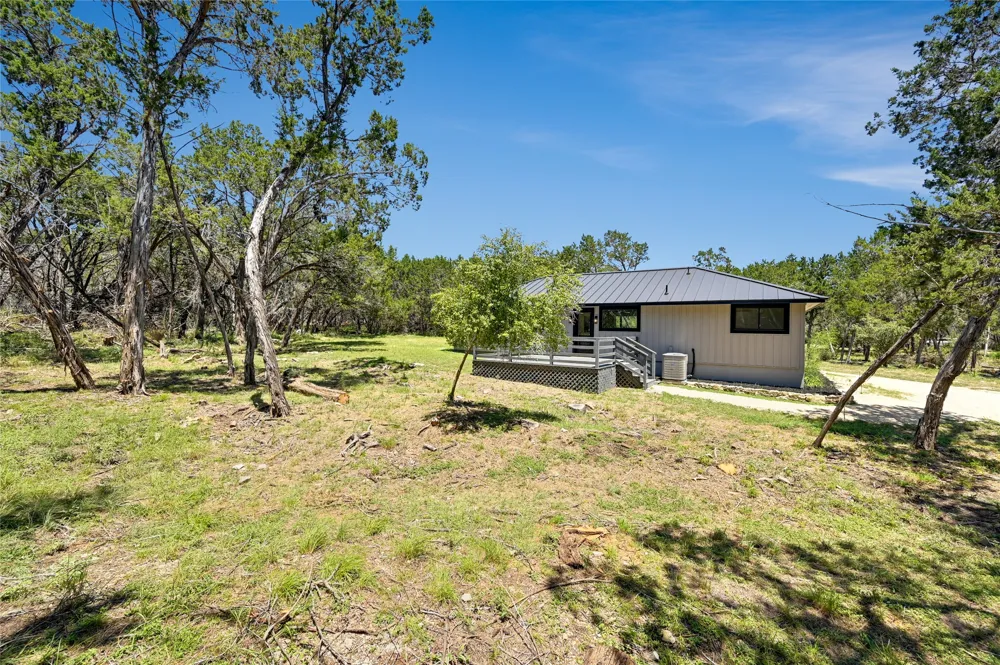 151 Star Thistle Trail Wimberley, TX 78676
