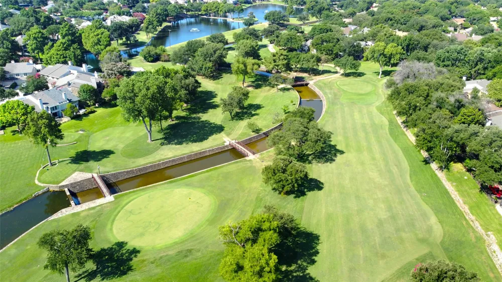 19 Country Lake Drive Carrollton, TX 75006