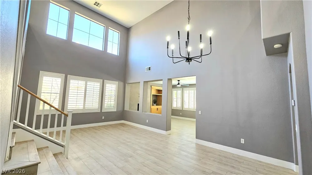 326 Carlisle Crossing Street Las Vegas, NV 89138