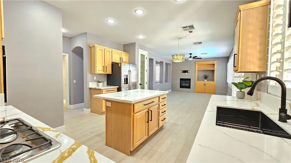 326 Carlisle Crossing Street Las Vegas, NV 89138