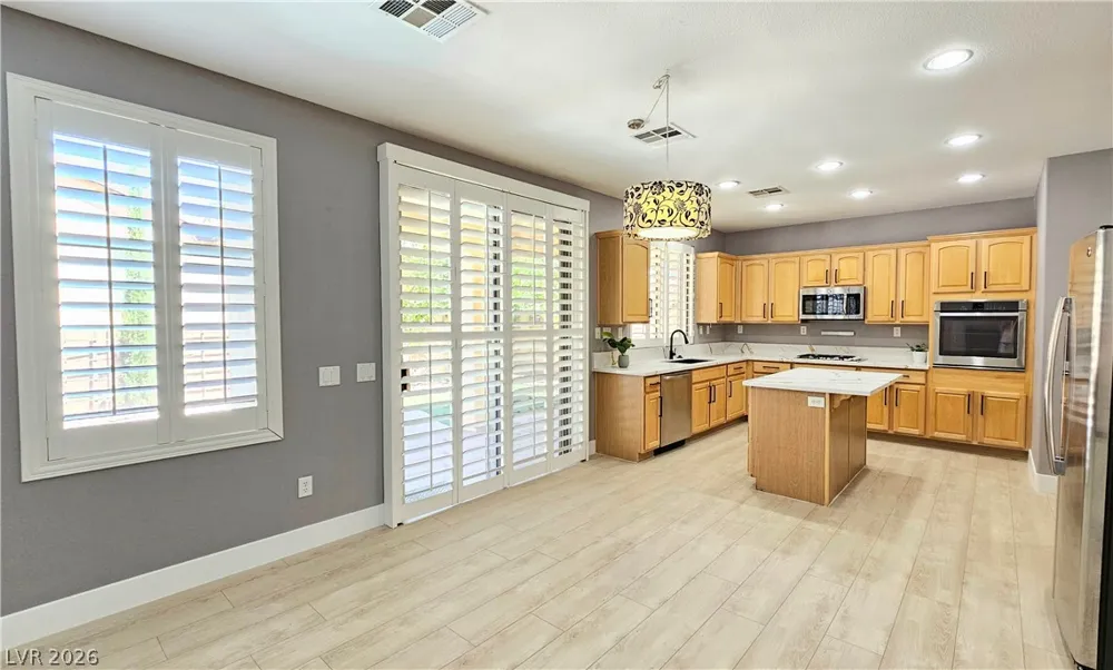 326 Carlisle Crossing Street Las Vegas, NV 89138