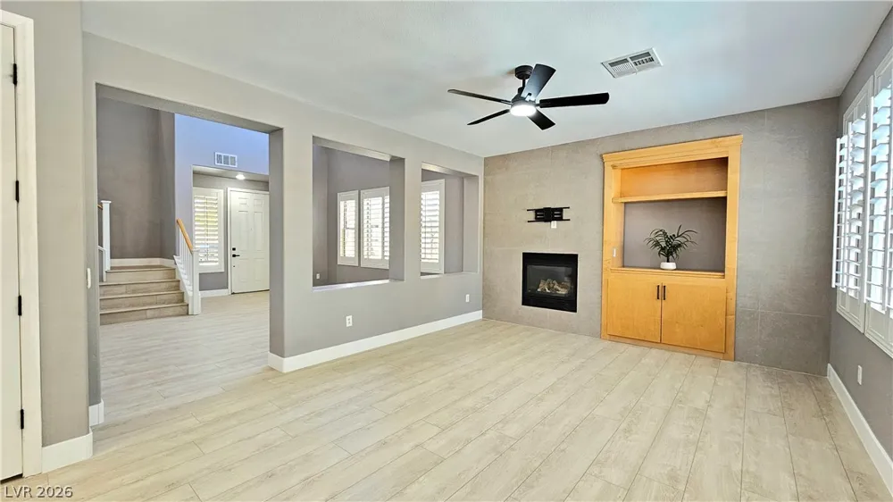 326 Carlisle Crossing Street Las Vegas, NV 89138