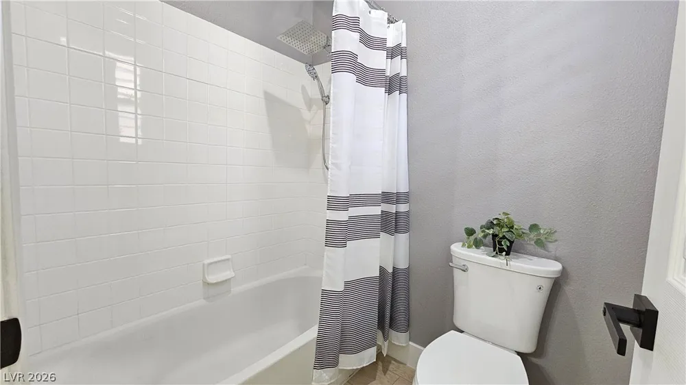 326 Carlisle Crossing Street Las Vegas, NV 89138