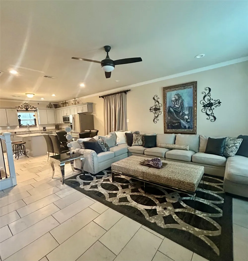 2807 Ainwick Court Dallas, TX 75227