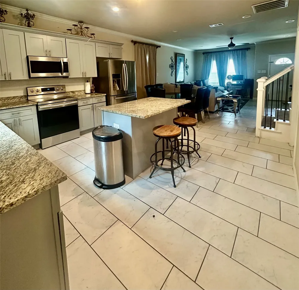 2807 Ainwick Court Dallas, TX 75227