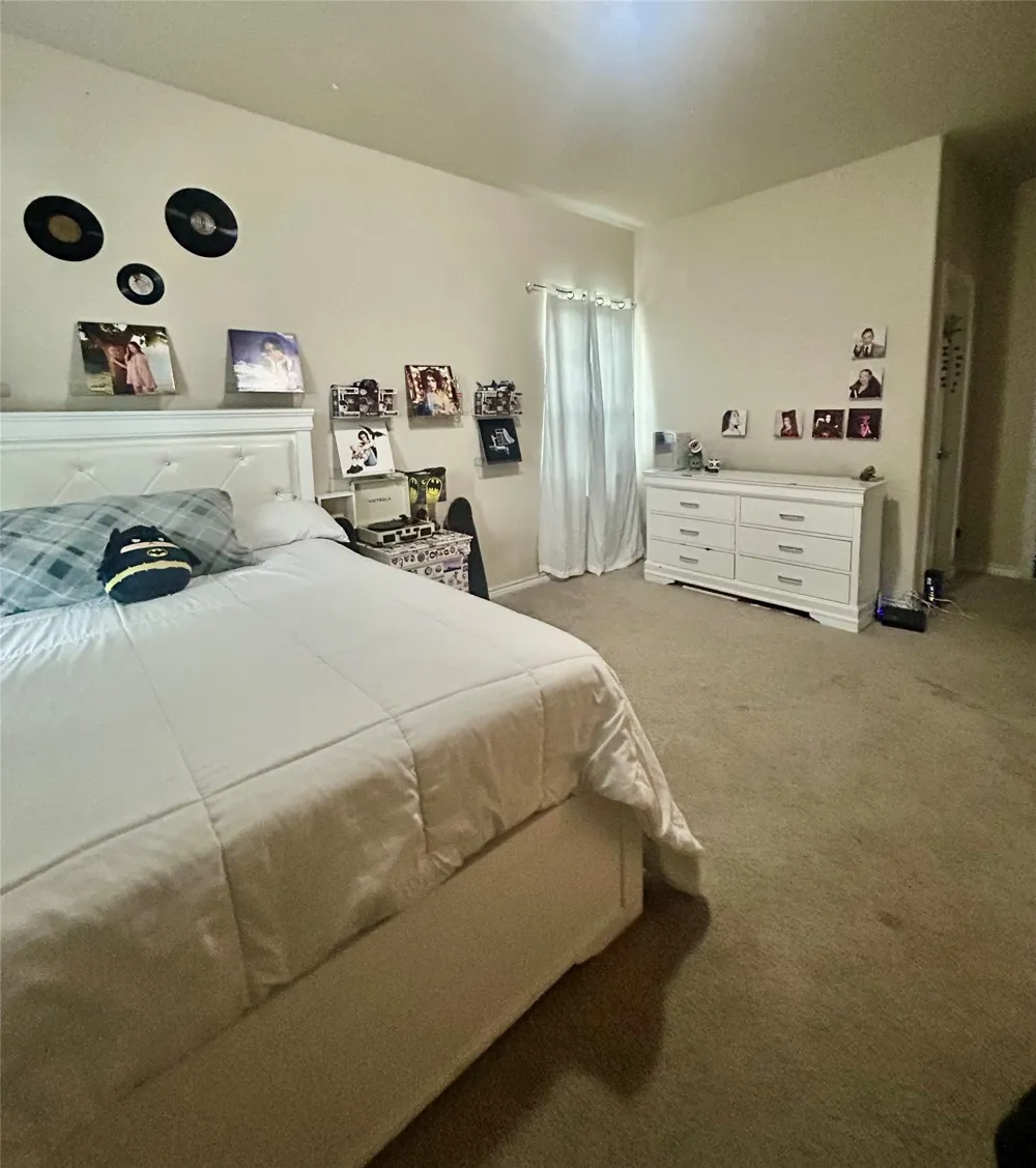 2807 Ainwick Court Dallas, TX 75227