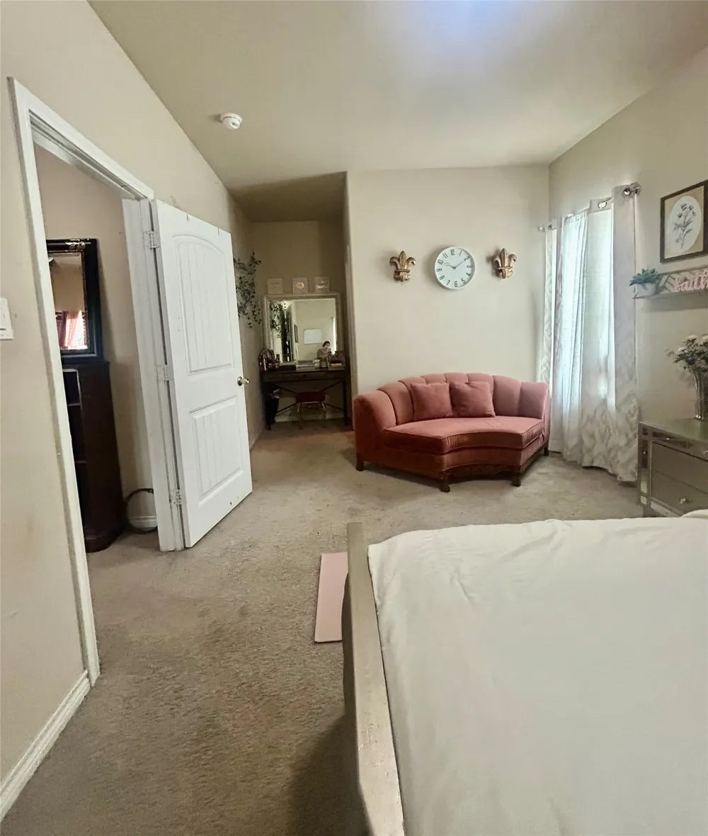 2807 Ainwick Court Dallas, TX 75227