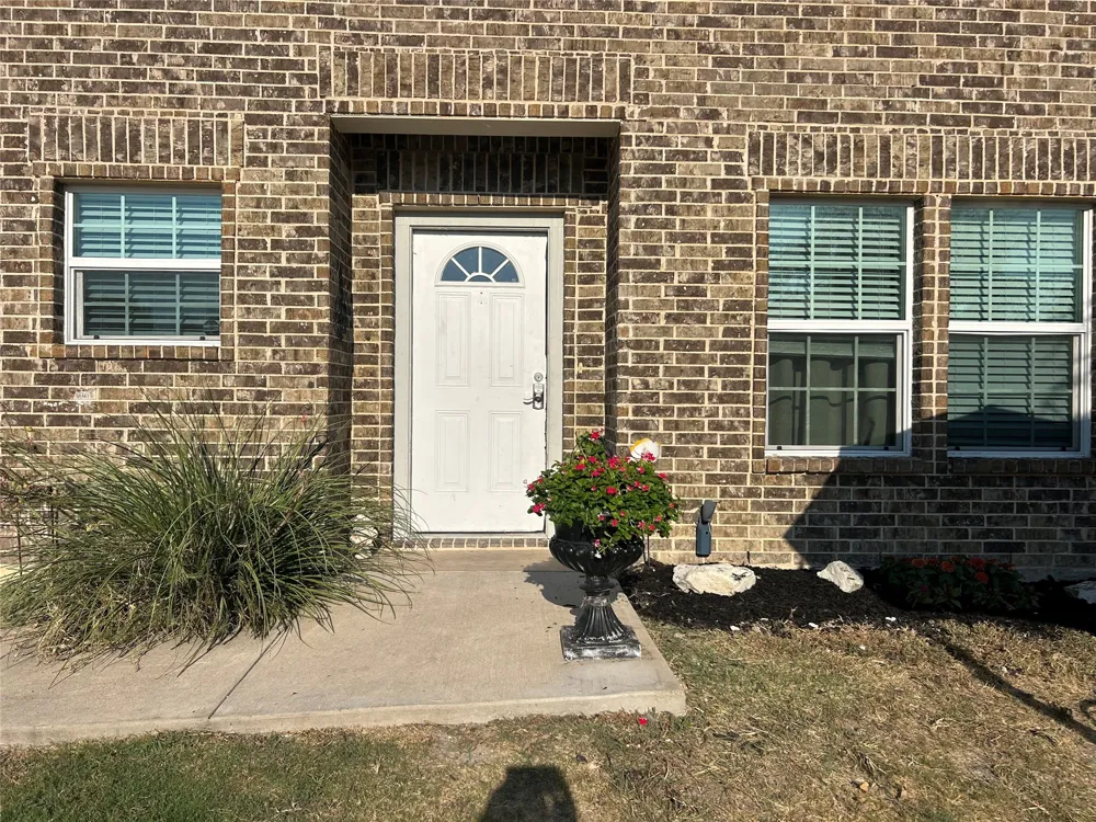 2807 Ainwick Court Dallas, TX 75227