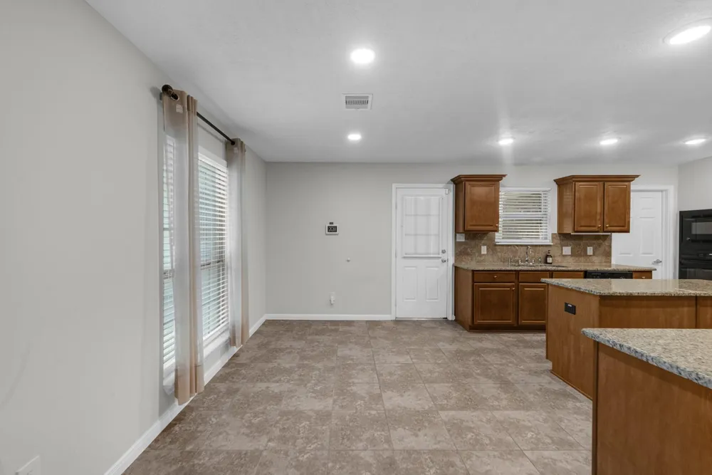 6830 Gonzales Point Manvel, TX 77578
