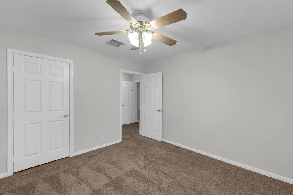 6830 Gonzales Point Manvel, TX 77578