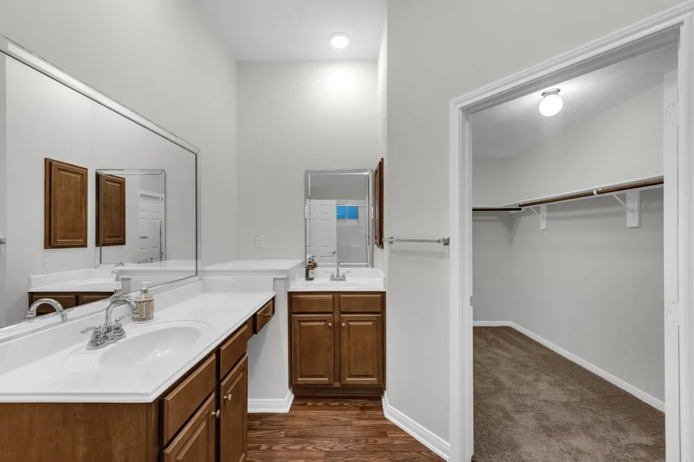 6830 Gonzales Point Manvel, TX 77578