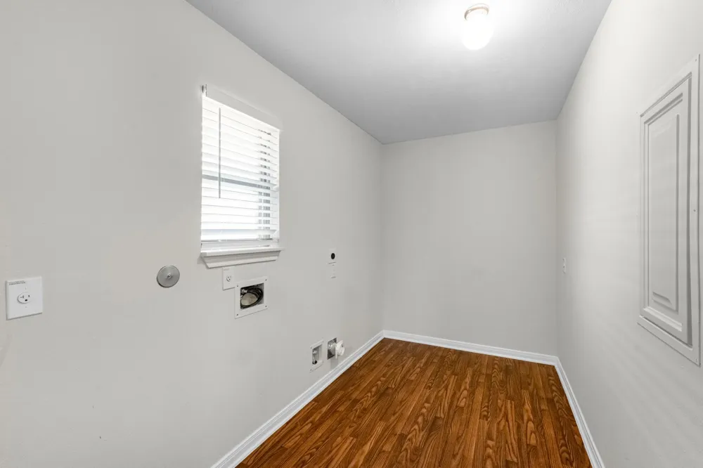 6830 Gonzales Point Manvel, TX 77578
