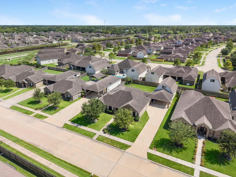 6830 Gonzales Point Manvel, TX 77578