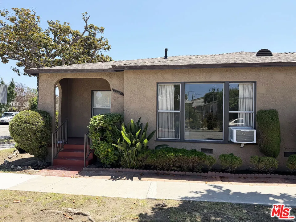 3901 Sawtelle Boulevard Culver City, CA 90066