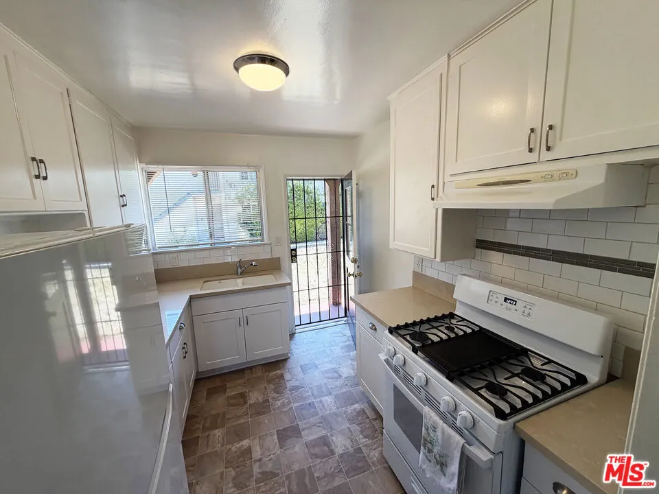 3901 Sawtelle Boulevard Culver City, CA 90066