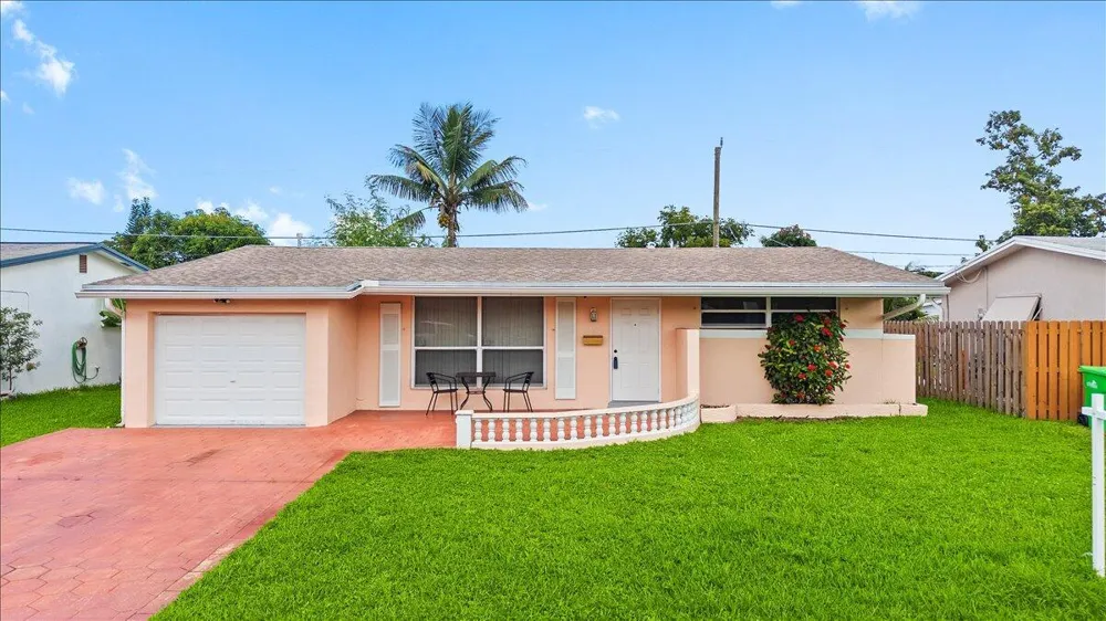8407 NW 25TH COURT Sunrise, FL 33322