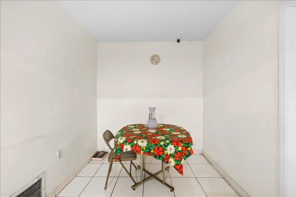 8407 NW 25TH COURT Sunrise, FL 33322