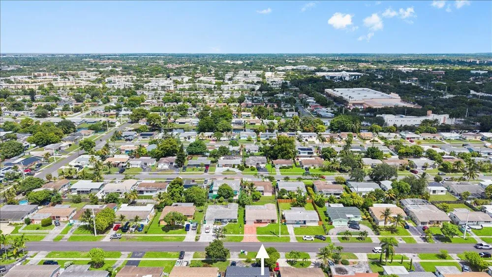 8407 NW 25TH COURT Sunrise, FL 33322