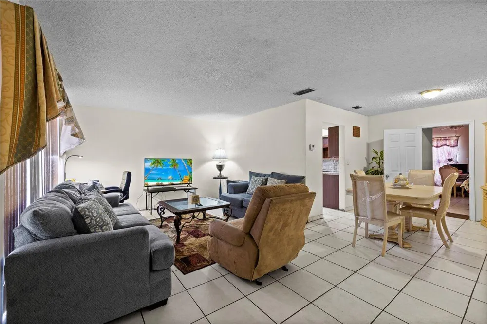 8407 NW 25TH COURT Sunrise, FL 33322