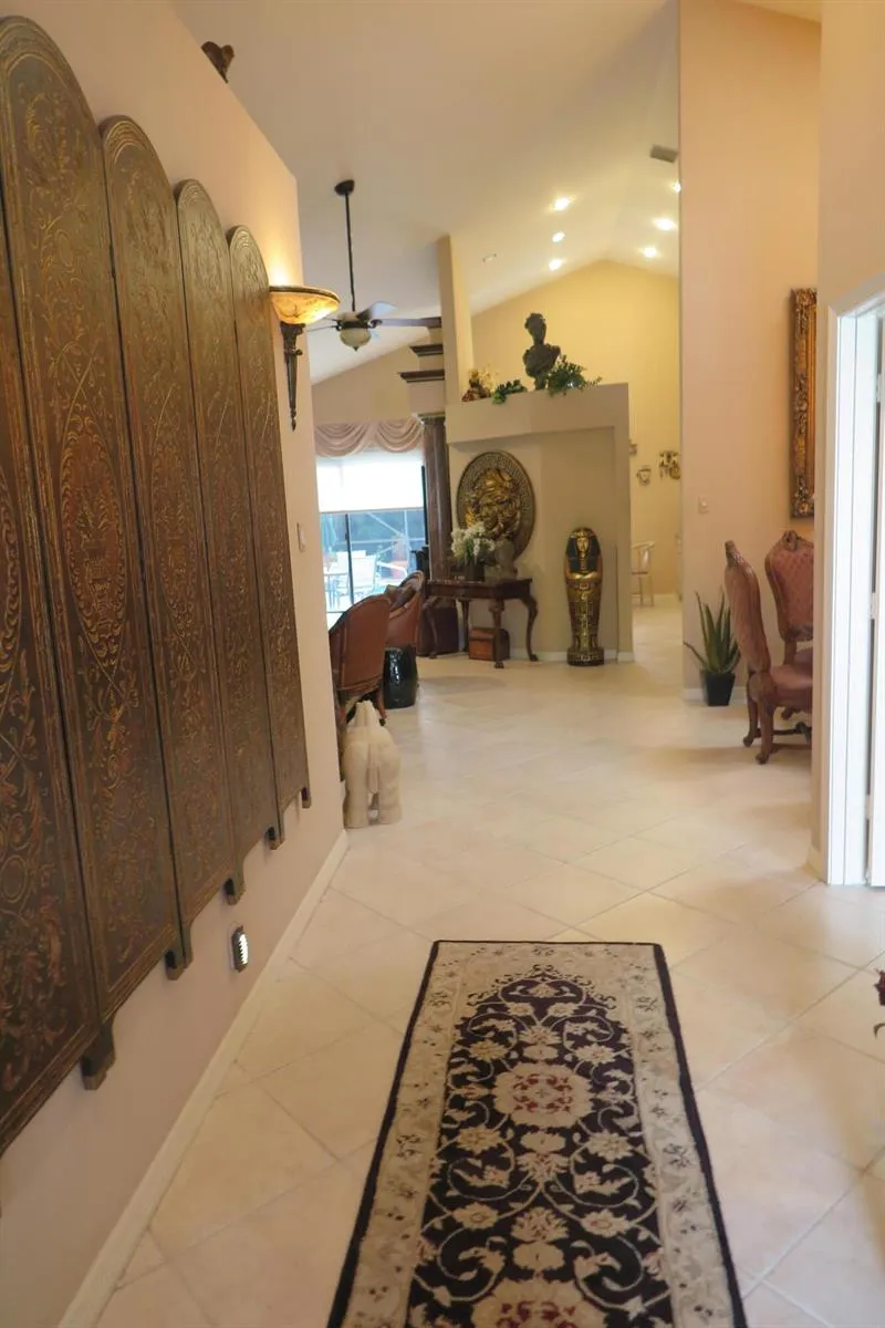 23440 MIRABELLA CIRCLE S Boca Raton, FL 33433