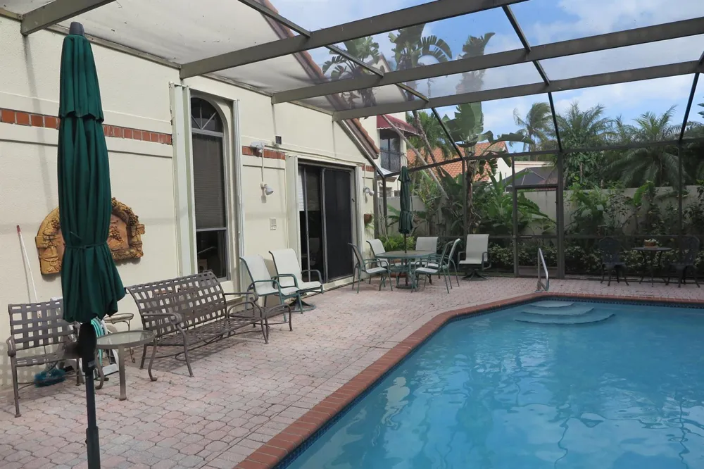 23440 MIRABELLA CIRCLE S Boca Raton, FL 33433