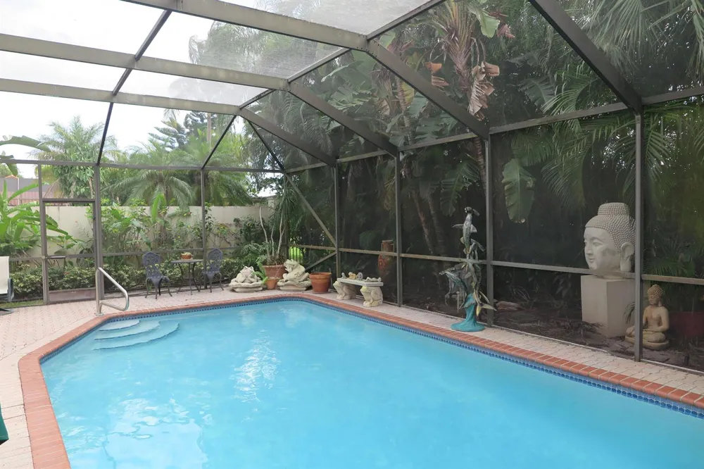 23440 MIRABELLA CIRCLE S Boca Raton, FL 33433