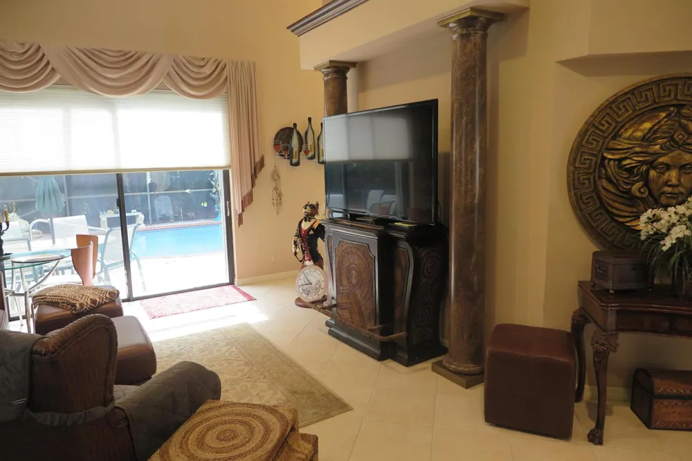 23440 MIRABELLA CIRCLE S Boca Raton, FL 33433