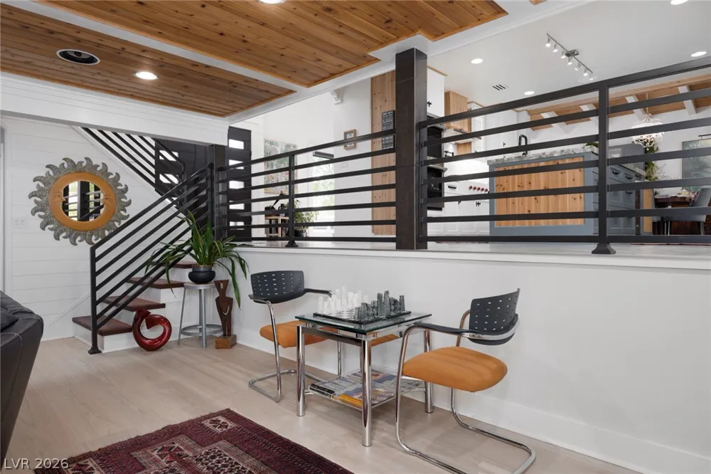 5285 Chieftain Street Las Vegas, NV 89149