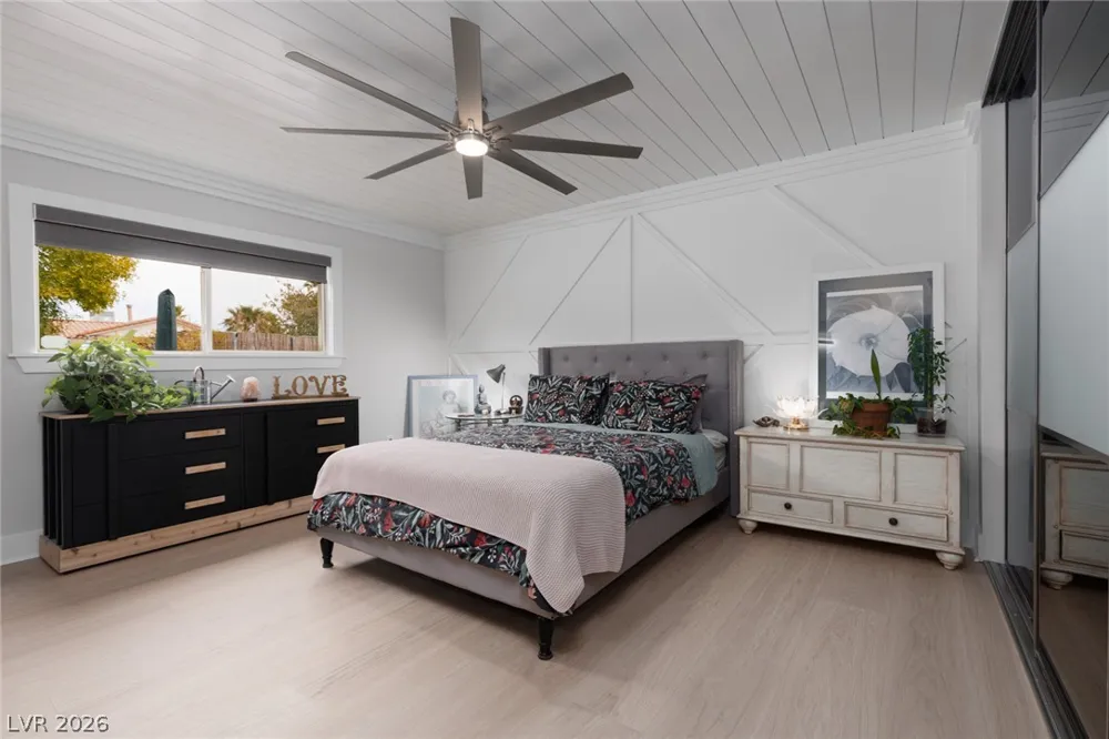 5285 Chieftain Street Las Vegas, NV 89149