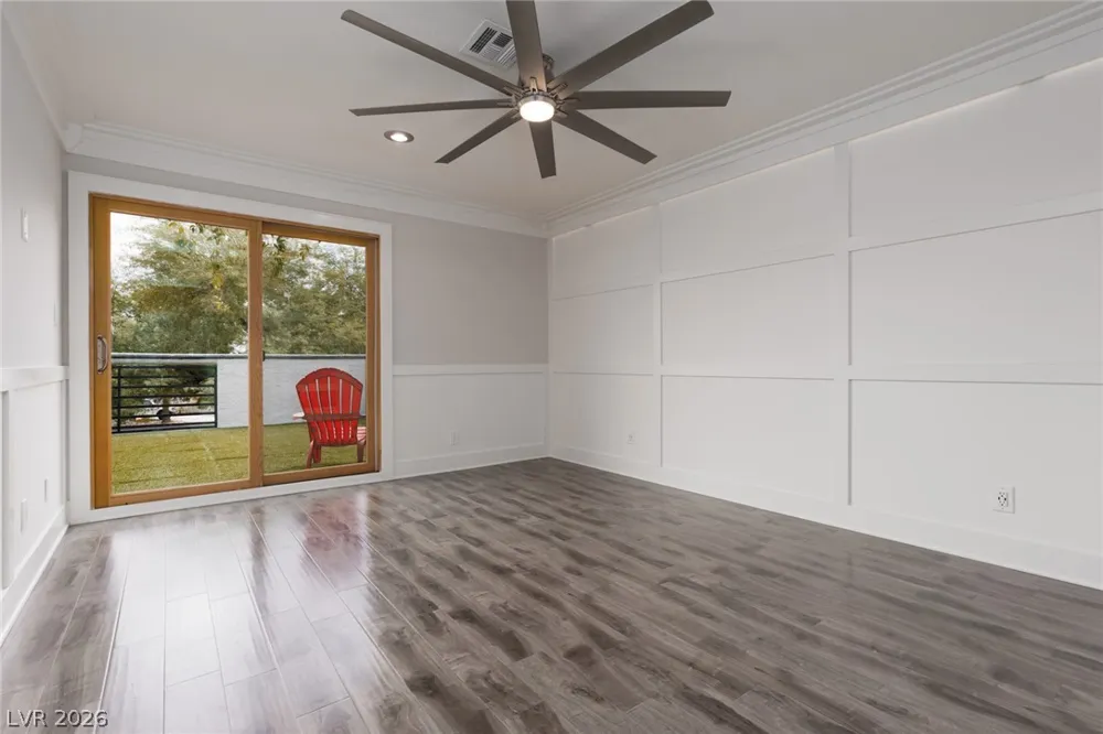 5285 Chieftain Street Las Vegas, NV 89149