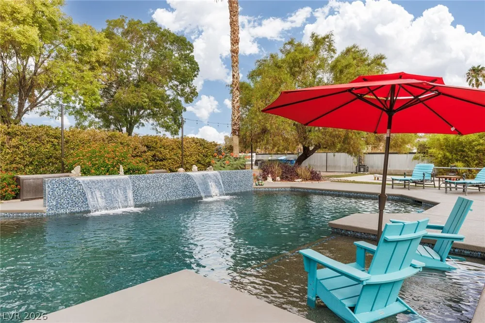 5285 Chieftain Street Las Vegas, NV 89149