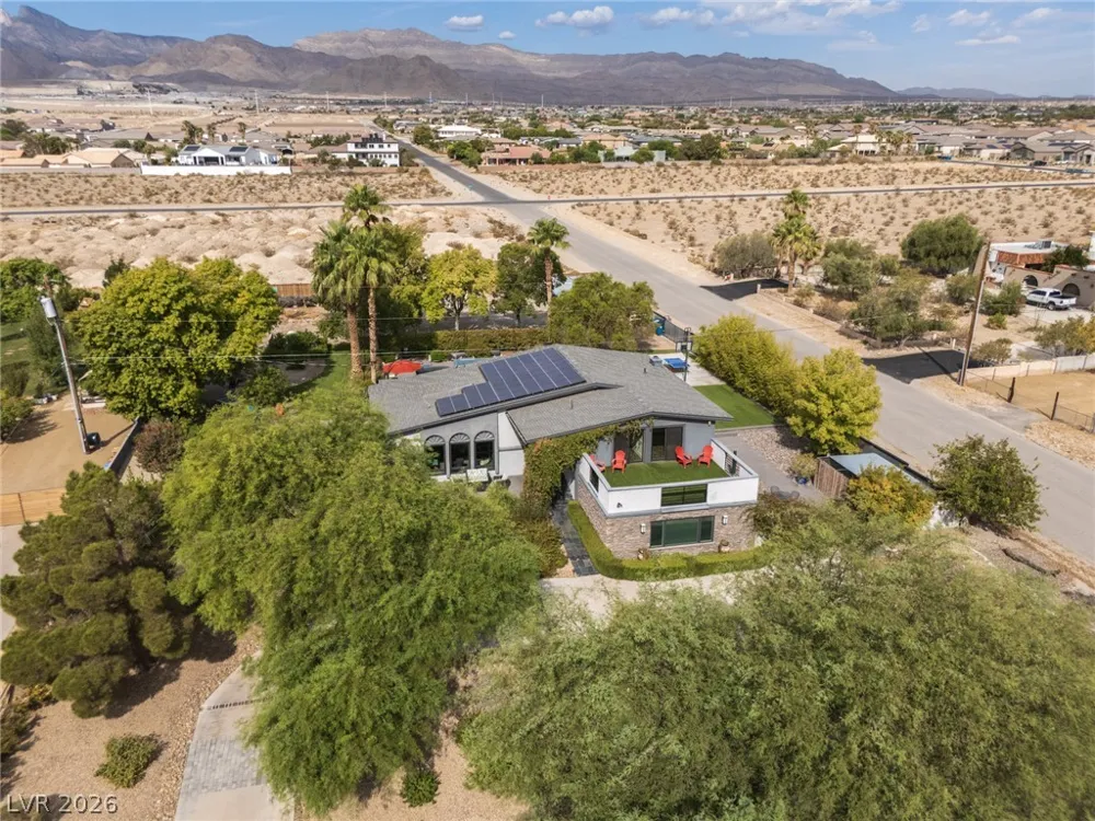 5285 Chieftain Street Las Vegas, NV 89149