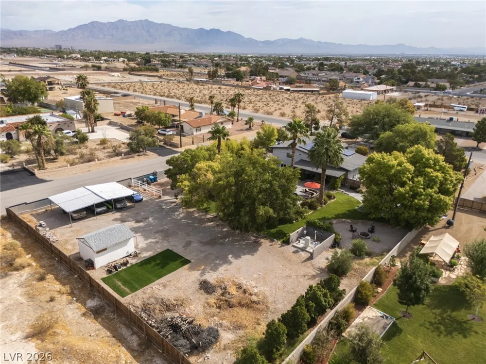 5285 Chieftain Street Las Vegas, NV 89149