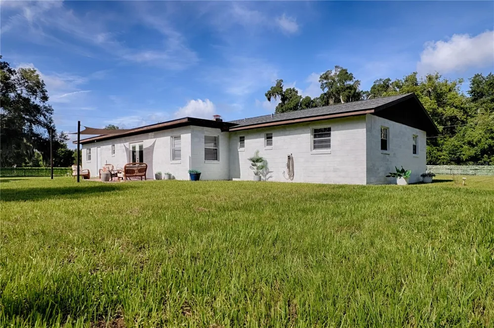 1701 STONE STREET Deland, FL 32720