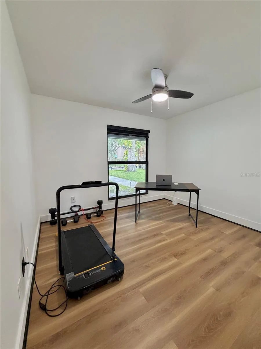 16503 FOOTHILL DRIVE Tampa, FL 33624