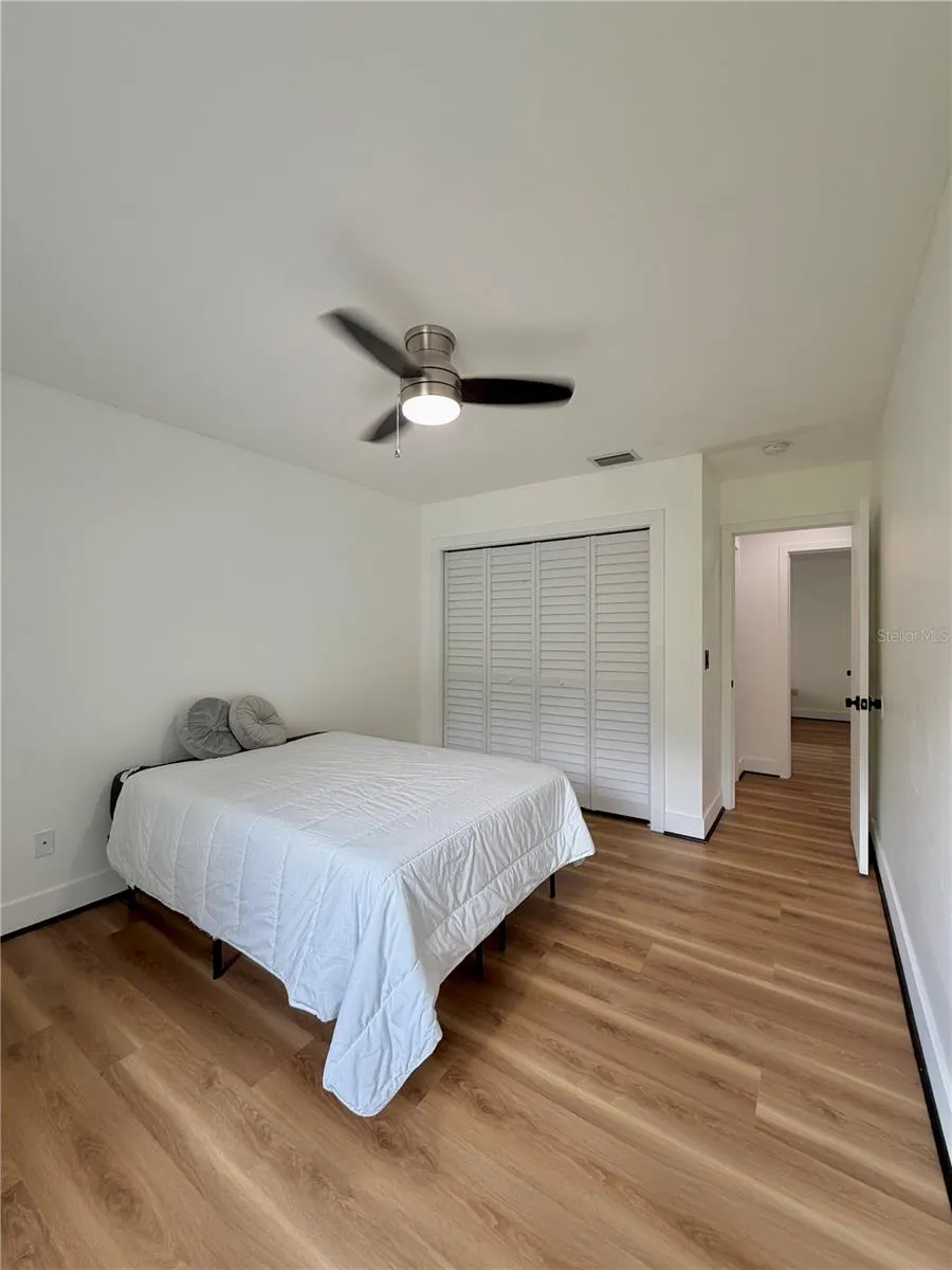 16503 FOOTHILL DRIVE Tampa, FL 33624