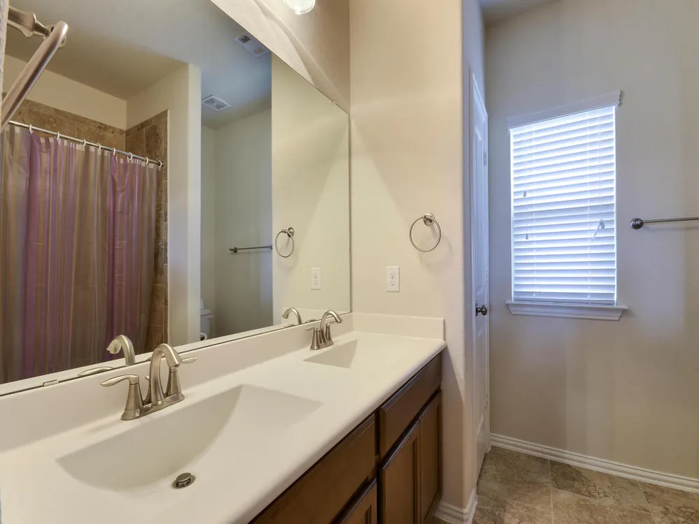2617 Creeping Vine Court Pflugerville, TX 78660