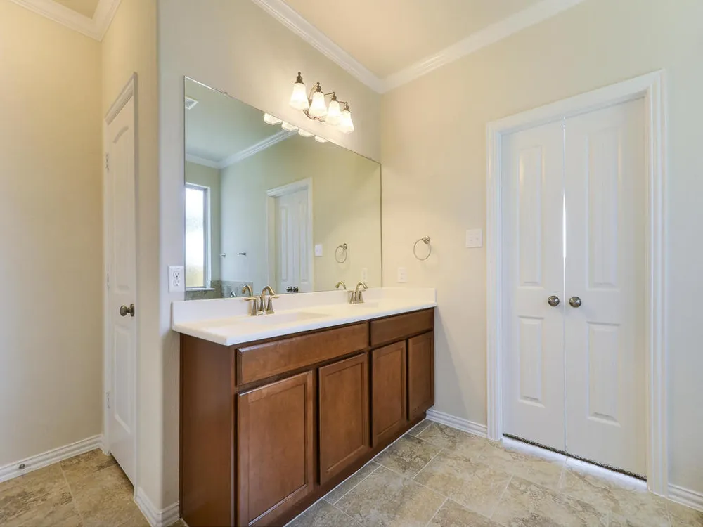 2617 Creeping Vine Court Pflugerville, TX 78660