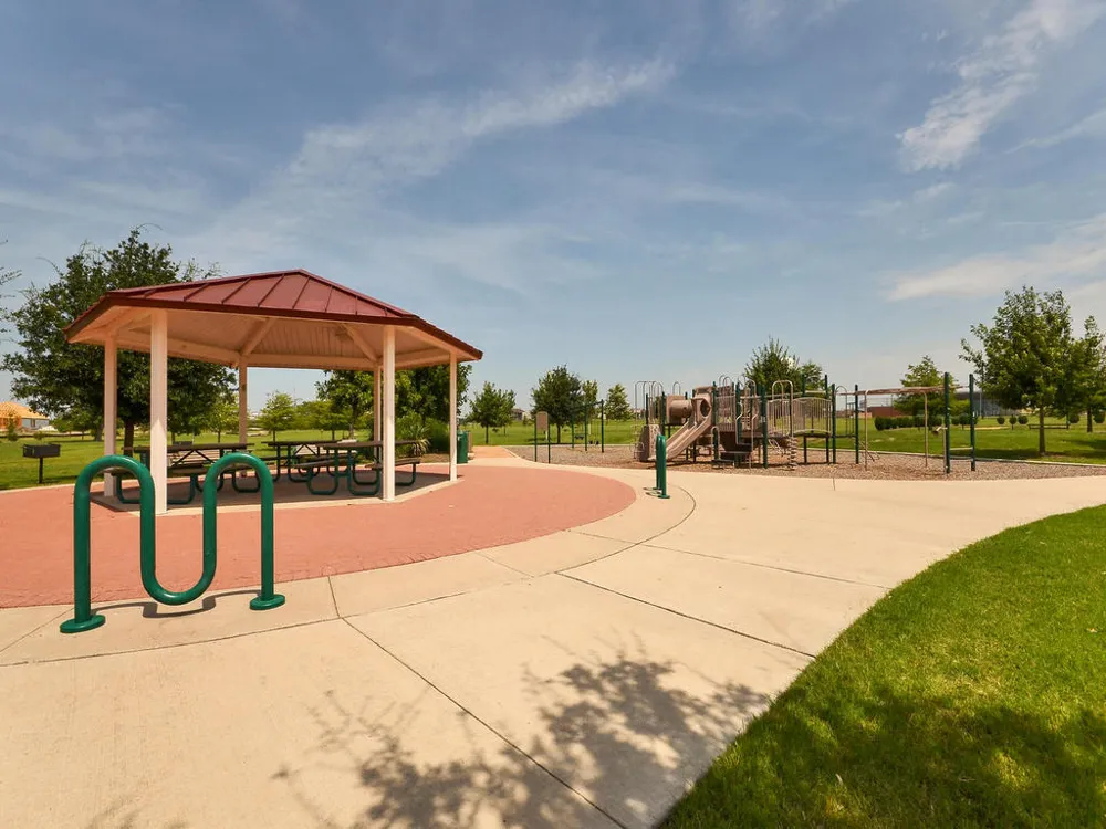 2617 Creeping Vine Court Pflugerville, TX 78660
